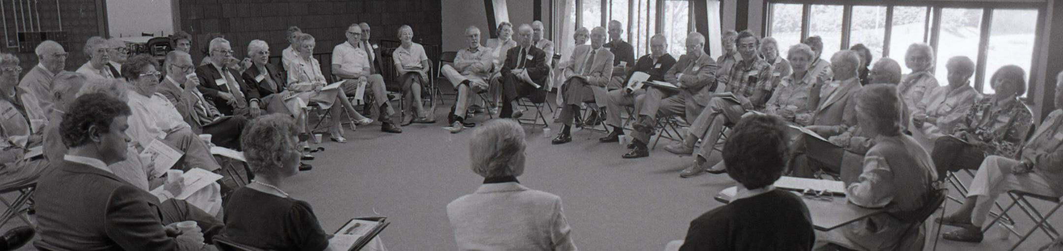 Photo from 1987 of the interior of Osher at RIT during a session.