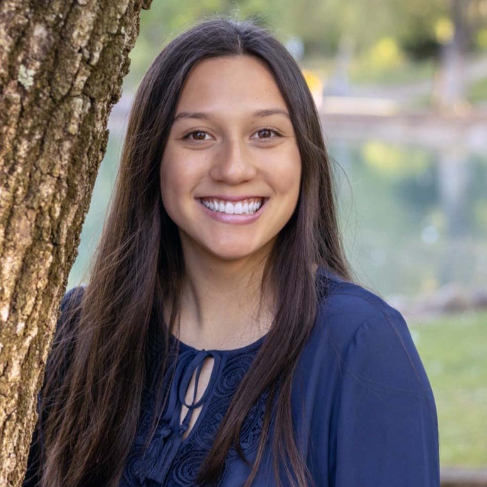 Headshot of Kailey