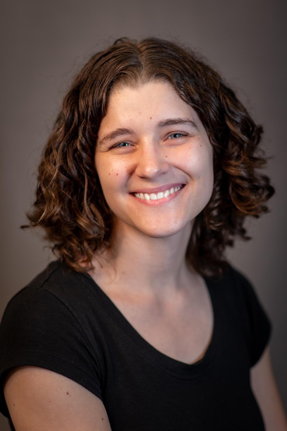 Headshot of Quinny Campbell
