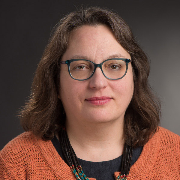 Doreen Edwards Headshot