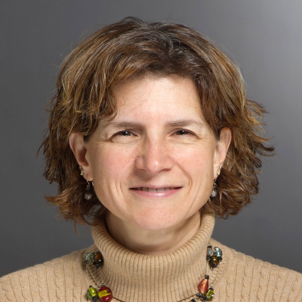 Jacqueline Mozrall Headshot