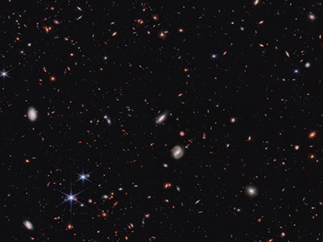 JWST image for the CEERS survey is filled with galaxies