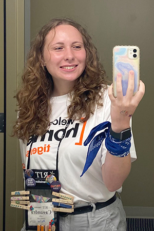 headshot of Cassandra Lasko