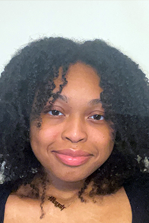 headshot of Mayah Phillips