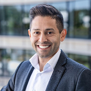 headshot of Sesquile Ramon