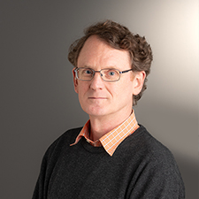 headshot of Andrew Manning