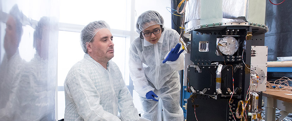 faculty and student working in research lab