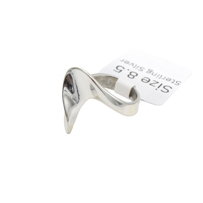 a sterling silver twist swirl ring