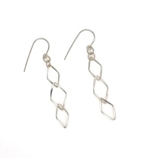 a handcrafted pair of Sterling silver earrings with intertwined diamond shaped links. 