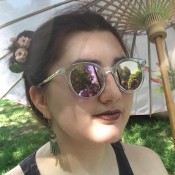 Headshot of Zara Bronwyn Davis