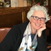 headshot of Shauna Newcomb