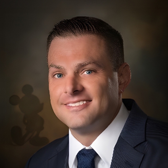 Portait of Seth Abbe