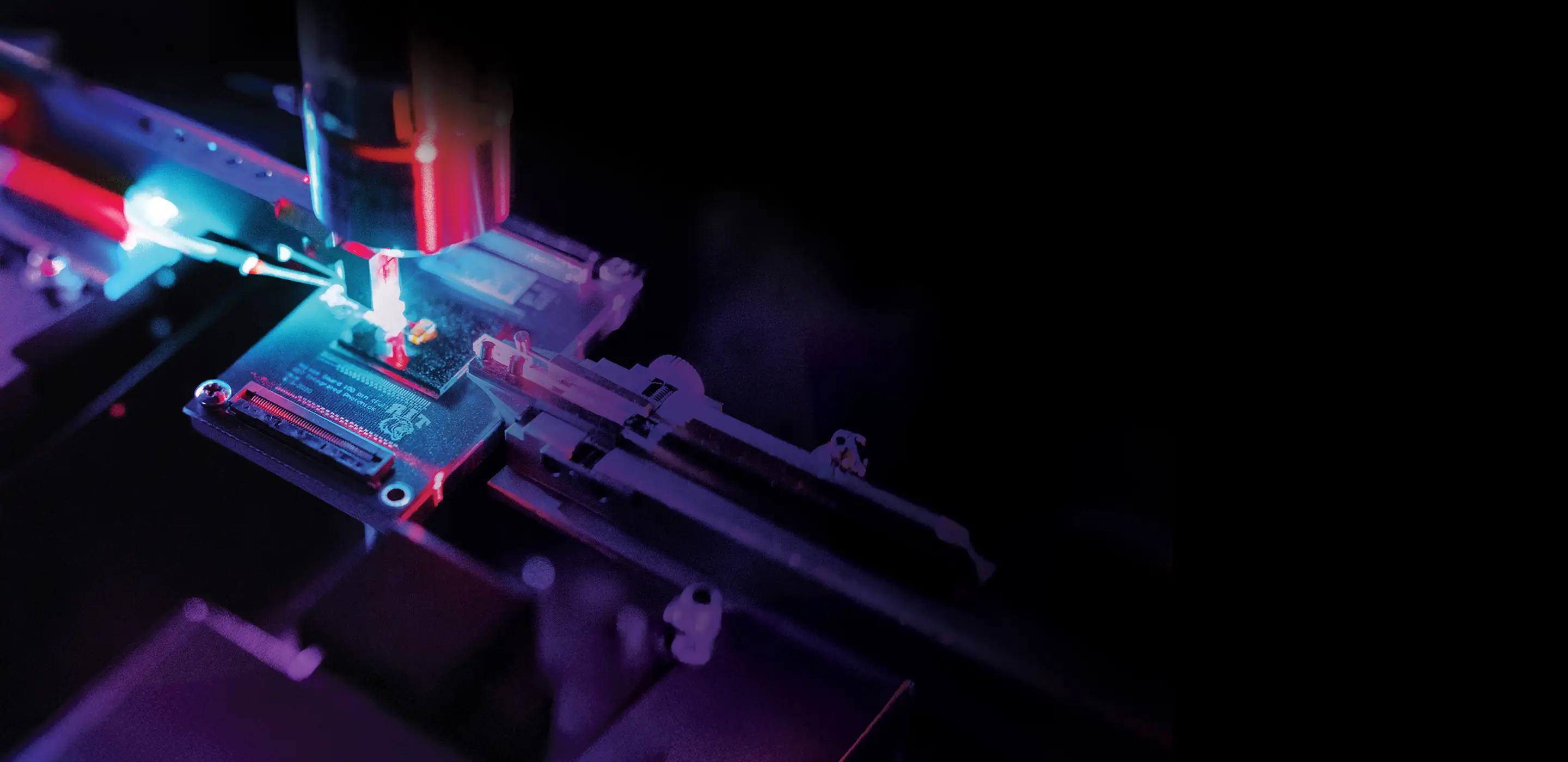 A closeup of a laser working on a quantum photonic chip.