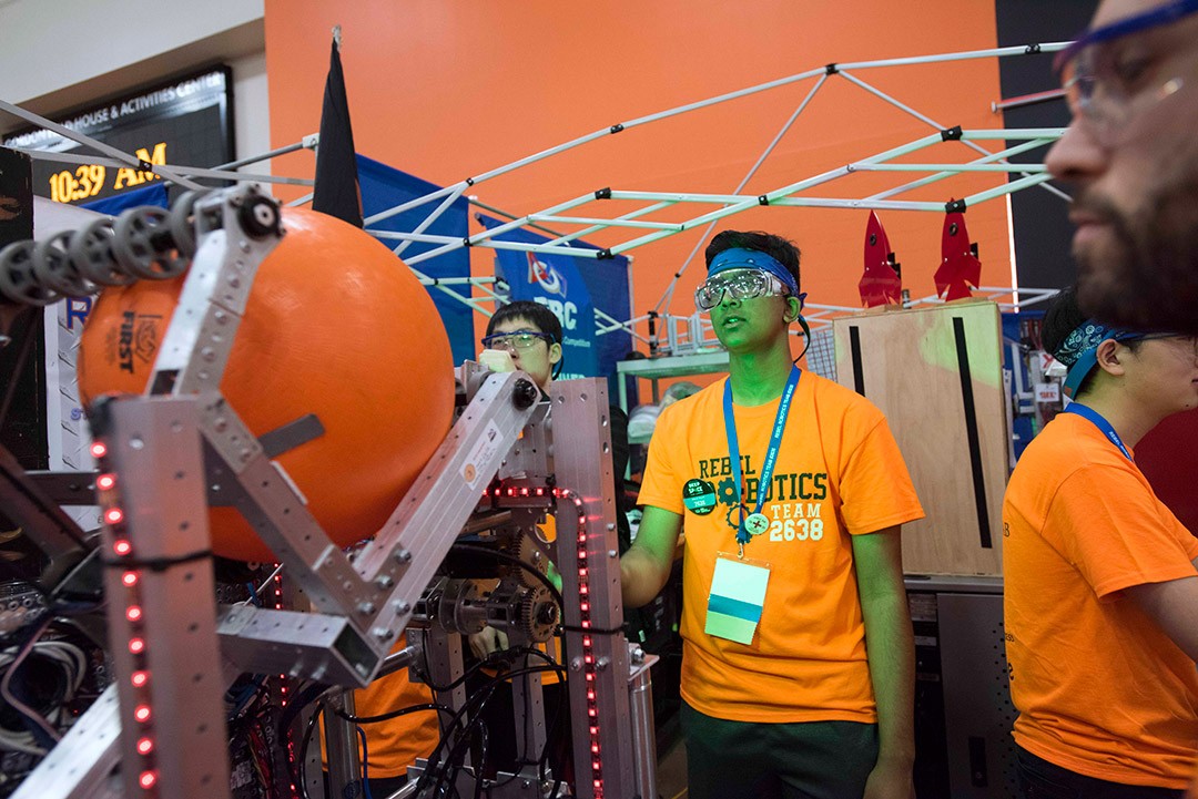 First Robotics 2022 Calendar Cleared For Takeoff: Rit Hosts 2022 First Robotics Finger Lakes Regional  March 10-12 | Rit