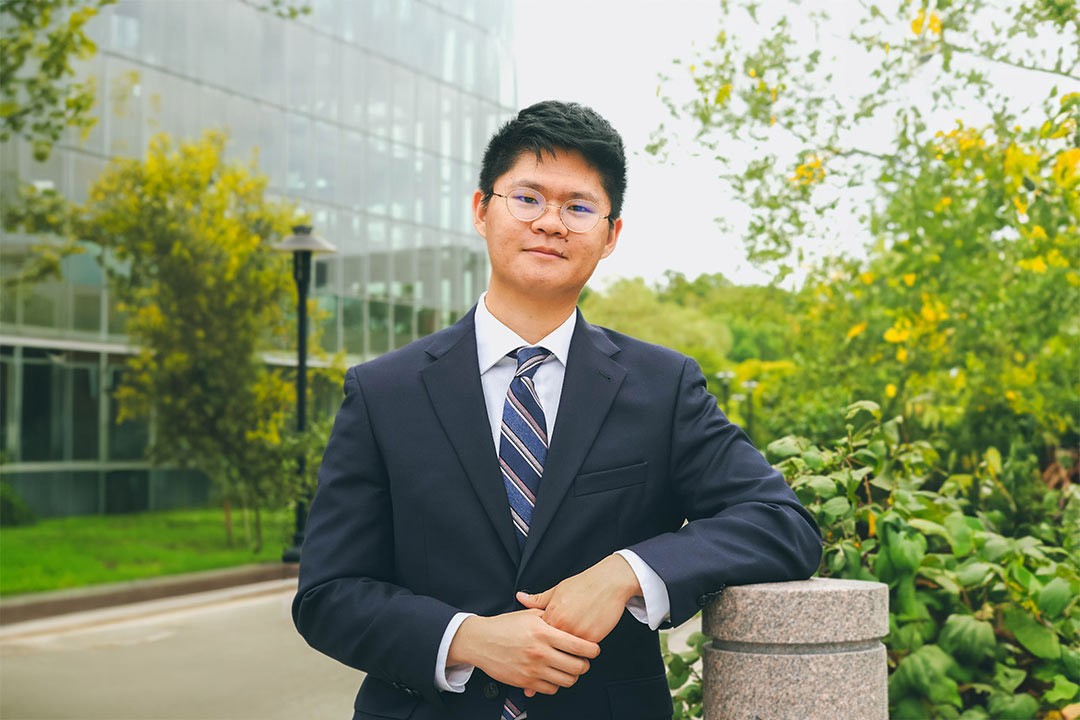 Brian Rice Rit RIT student gives back through photography | RIT