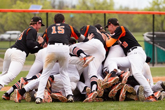 RIT baseball team in a dog pile.