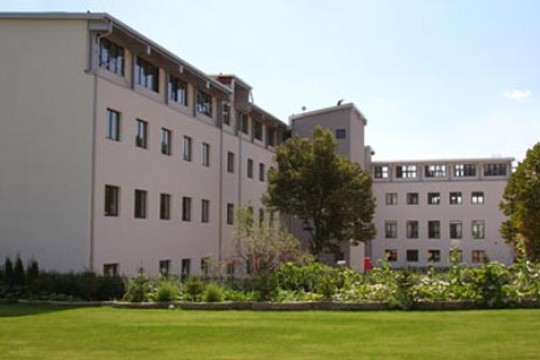 Picture of multistory building 