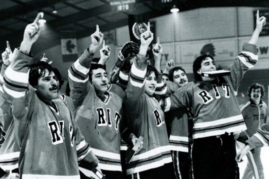 Picture of hockey players