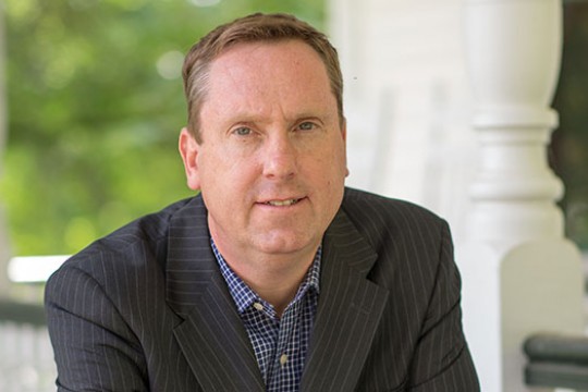 Headshot of Ian Mortimer.