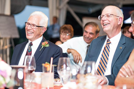 President Munson next to Professor 