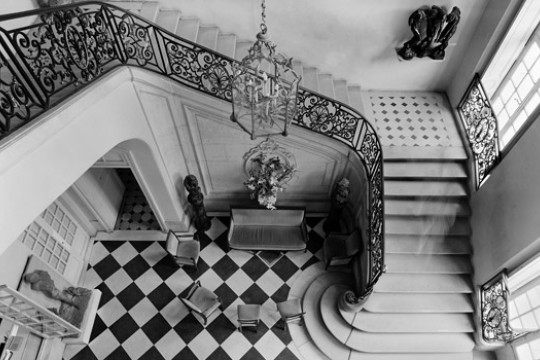 Picture of staircase in room