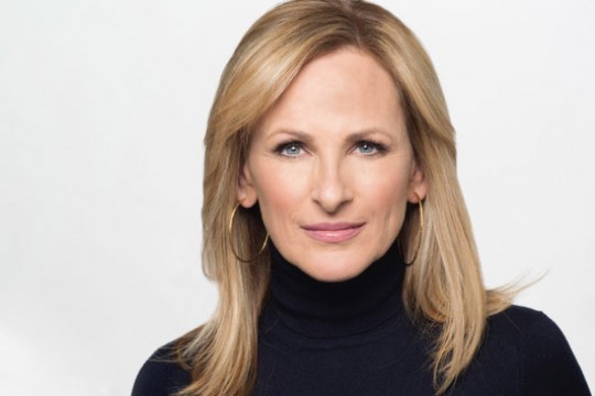 Portrait of Marlee Matlin.