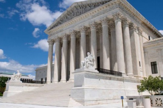 the U.S. Supreme Court building in Washington, D.C.