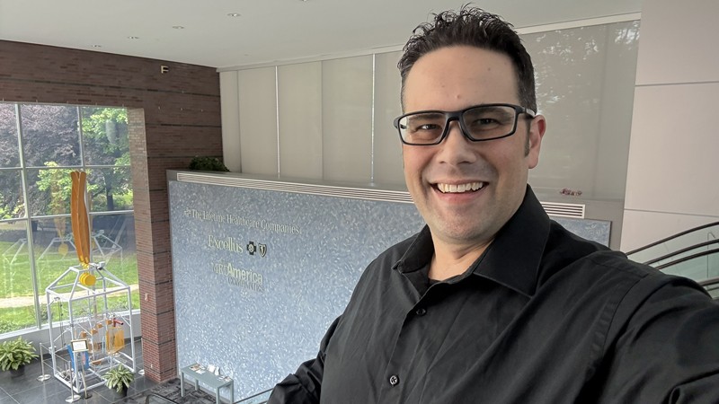 headshot of Paul Chwiecko