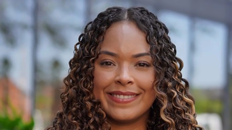 Gloria Diaz Headshot