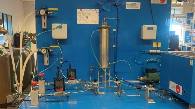Chemical engineering processes lab liquid extraction module.