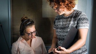 EEG testing being done by student researchers.
