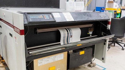 A Lamba printer in action.
