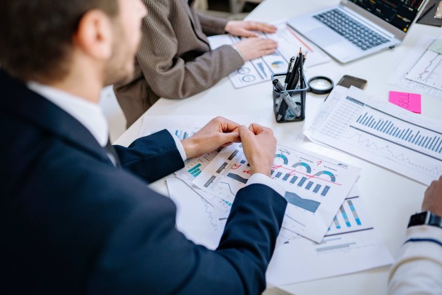 person doing financial analysis