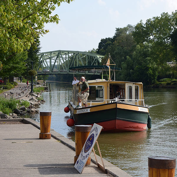 A tour boat on the Erie Canal