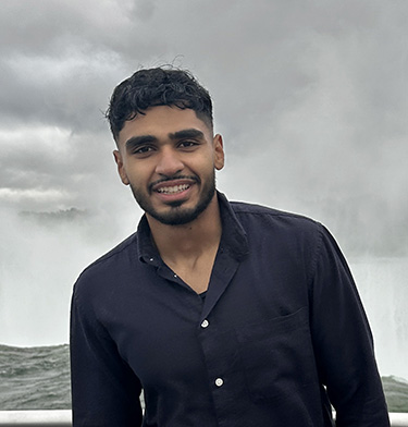 Aazan Sohail headshot 