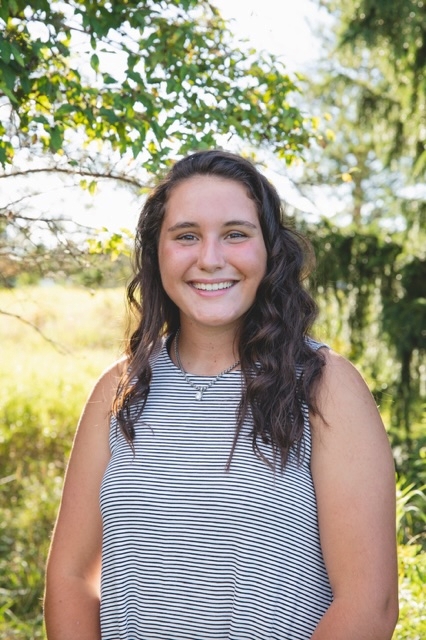 Chloe Brassie Headshot 