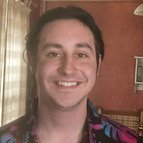 Noah Decker Headshot 