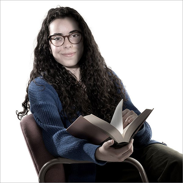 Sophia Williams Headshot 