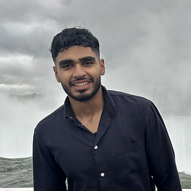 Aazan Sohail headshot