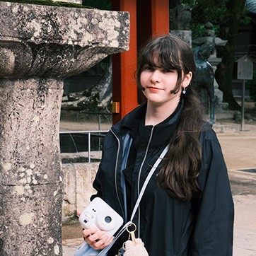 Laura Lengre in Japan