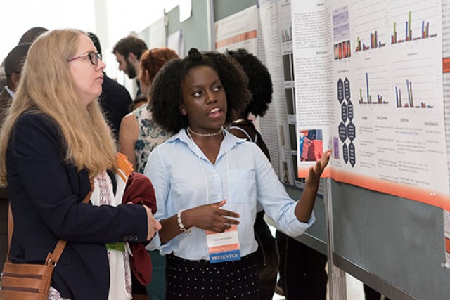 Student, Fateemah Saleem, explaining project