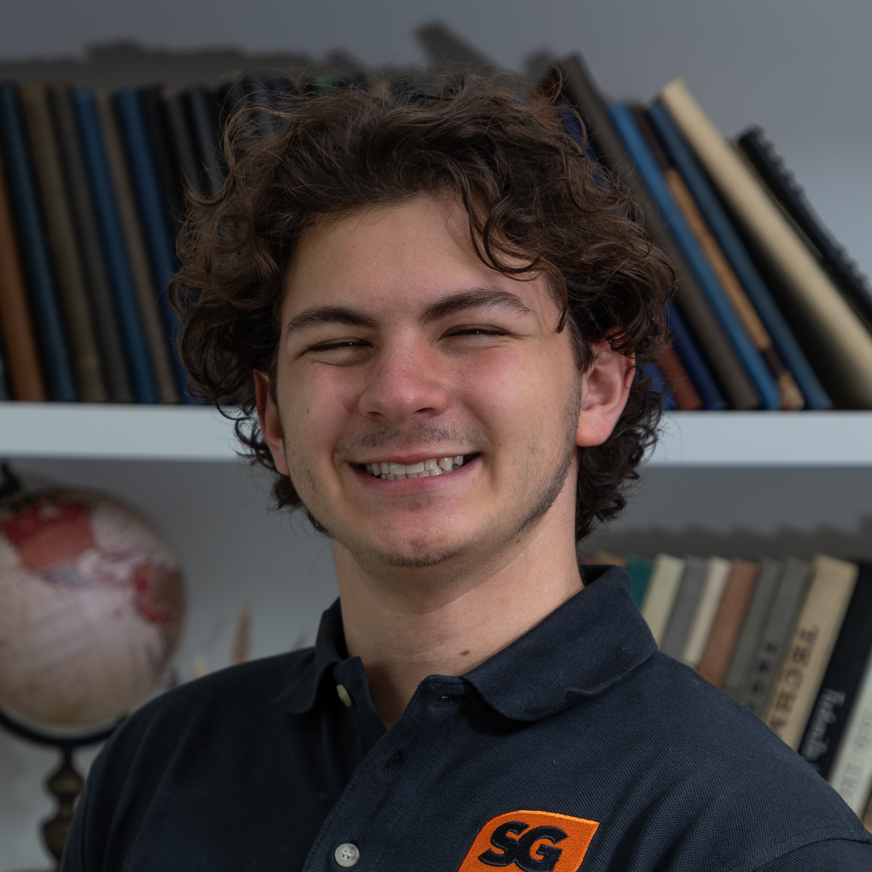 headshot of Rafael Gilboa