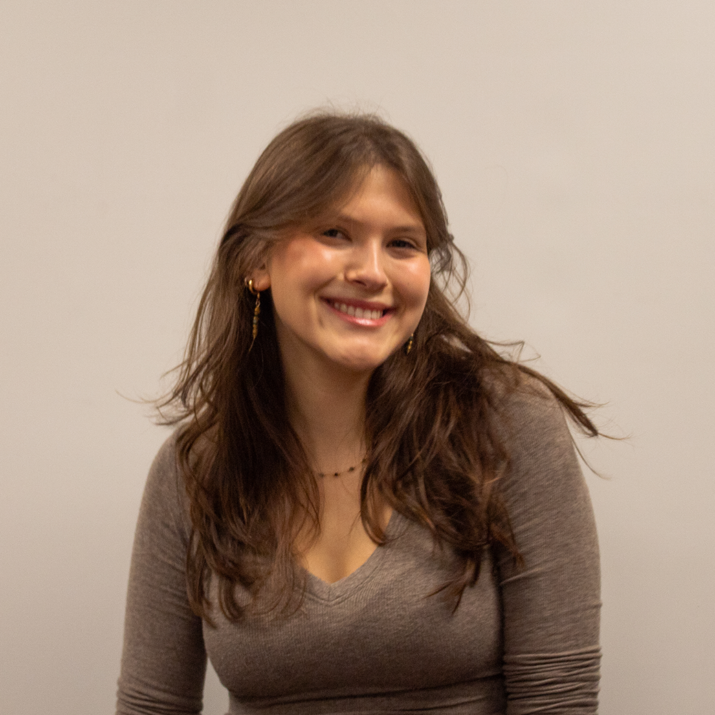 Caroline Lupisella Headshot