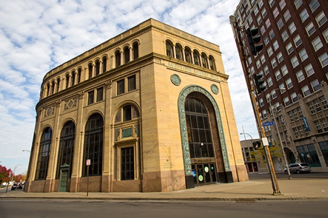 Picture of building on city corner