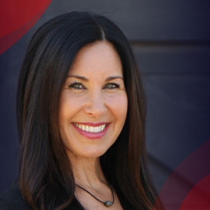 portrait of Kristen Risk.