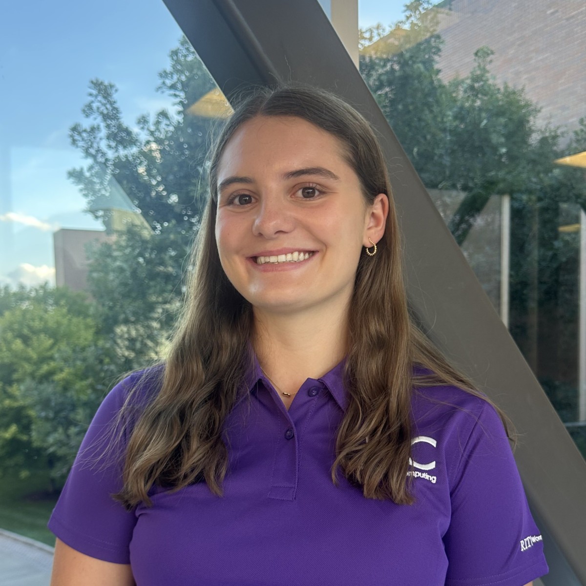 Emma Ripley Headshot