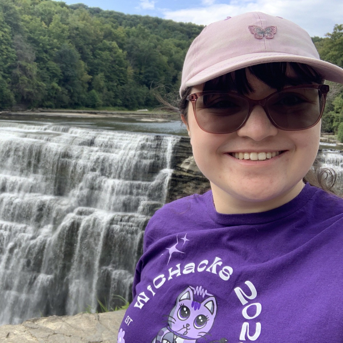 Melanie Couillard Headshot