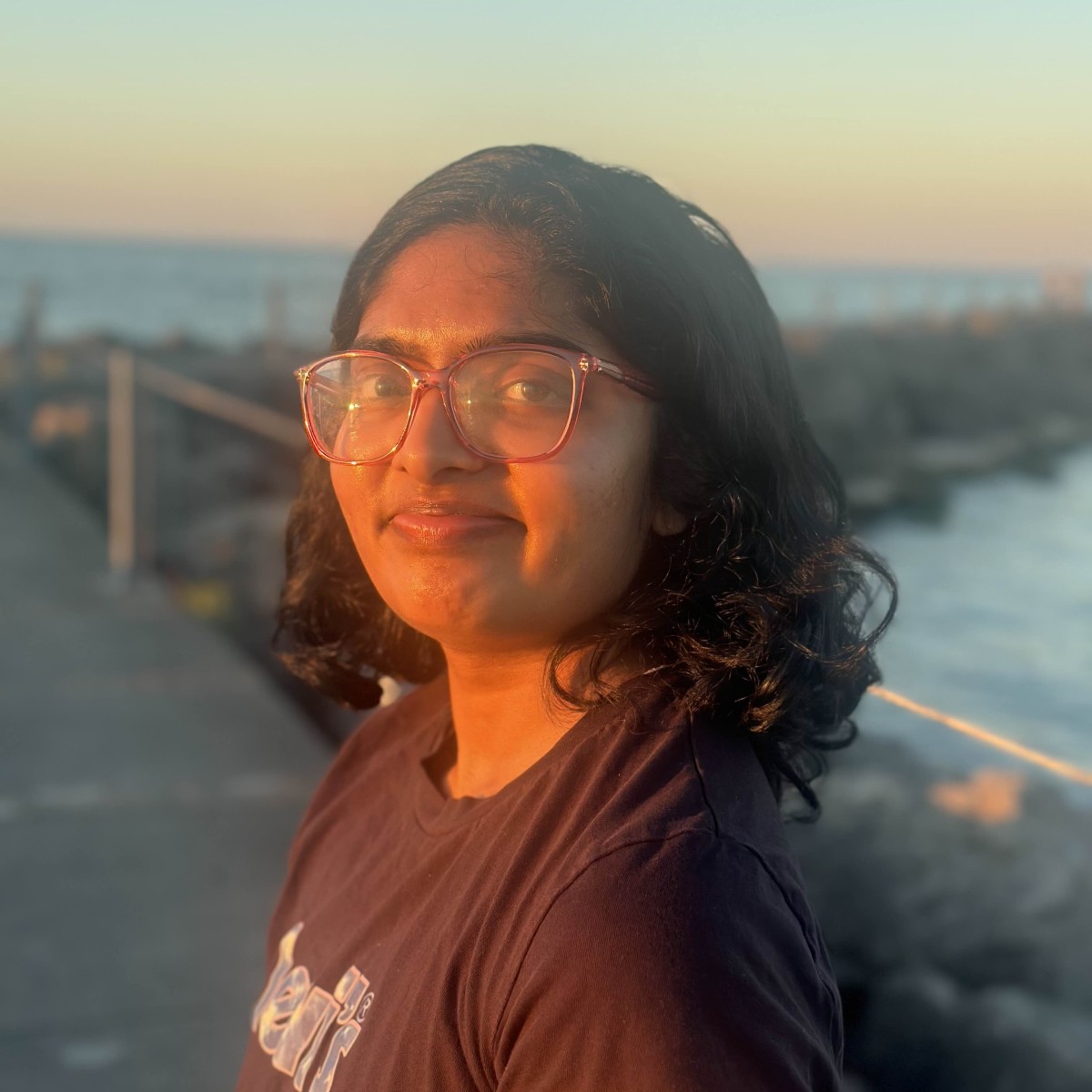 Aparnaa Senthilnathan Headshot