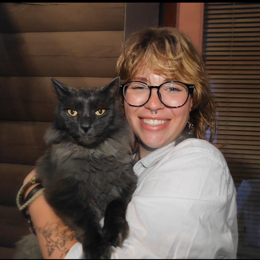 Tori Russell Portrait